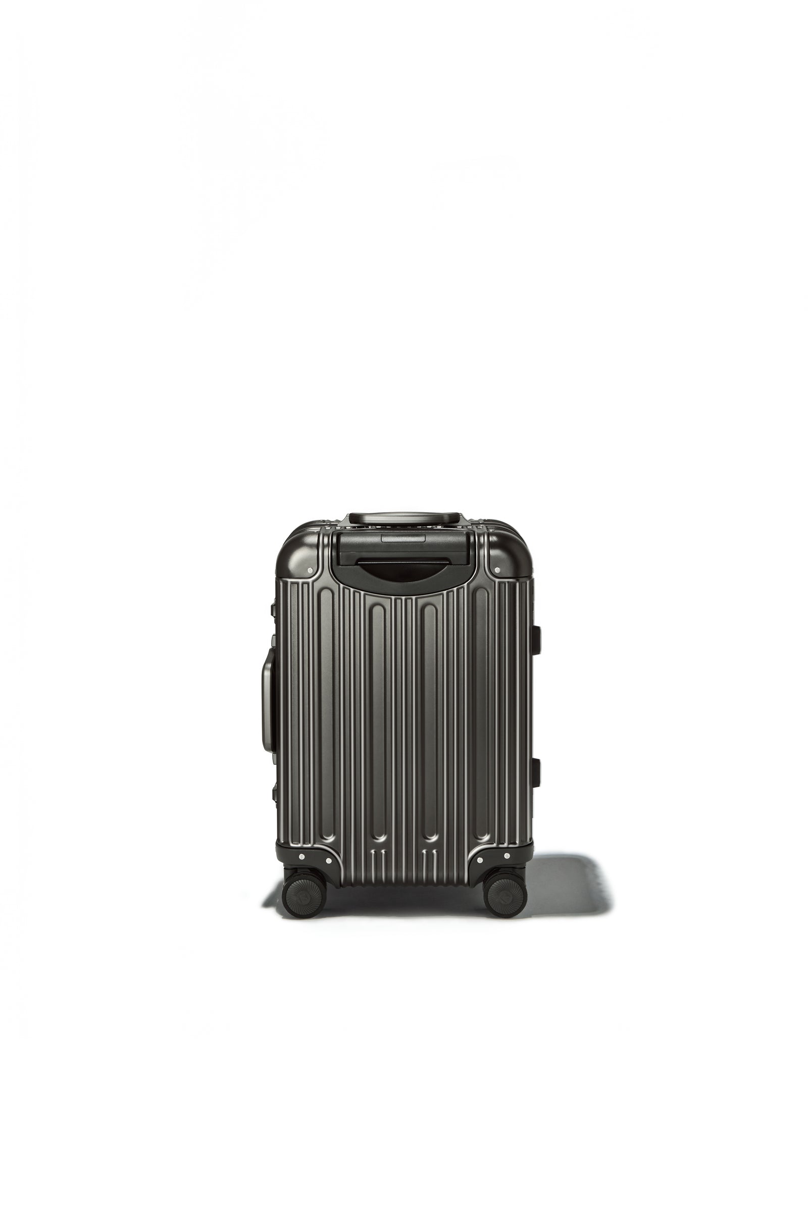 Prezor Aluminum Suitcase - Metallic Grey