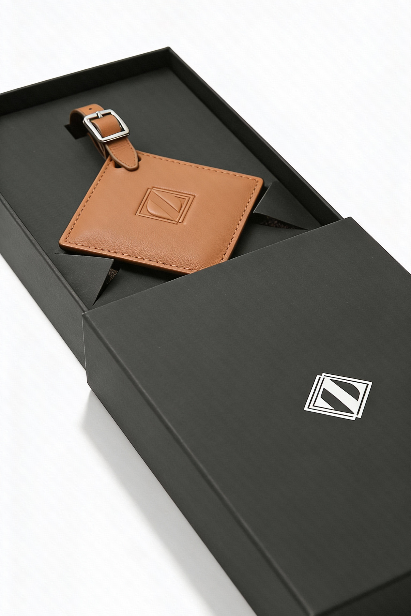 Prezor Aluminum Suitcase - Silver