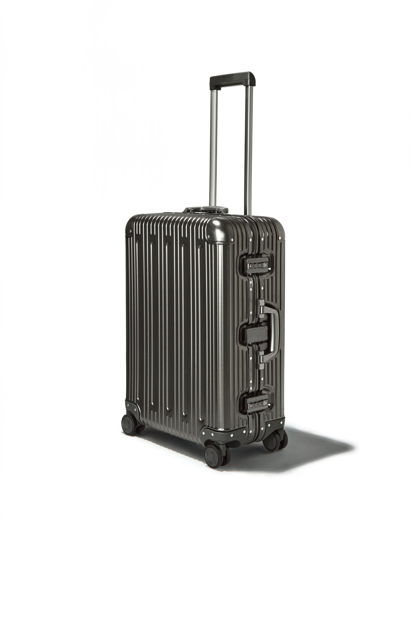 Prezor Aluminum Suitcase - Metallic Grey